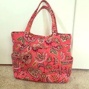 Pink Vera Bradley tote bag